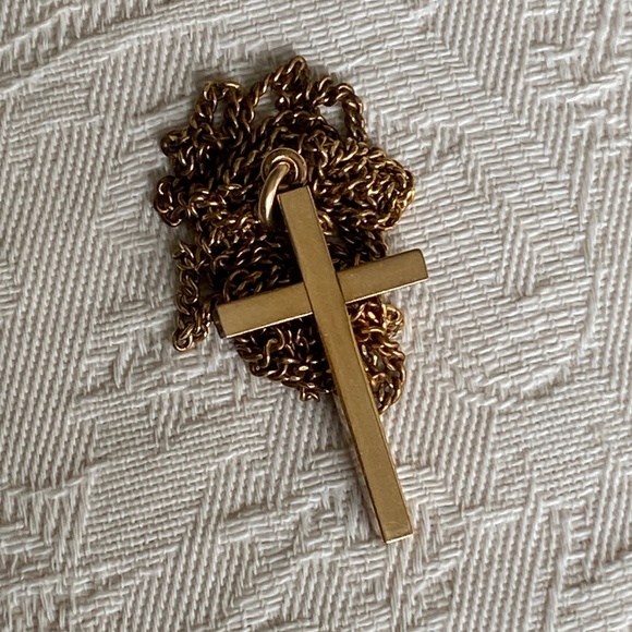 VTG I WEH I 14K Gold Filled Cross Necklace - Picture 8 of 16